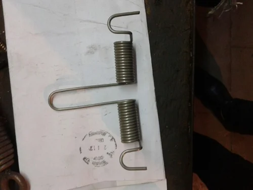 Double torsion springs